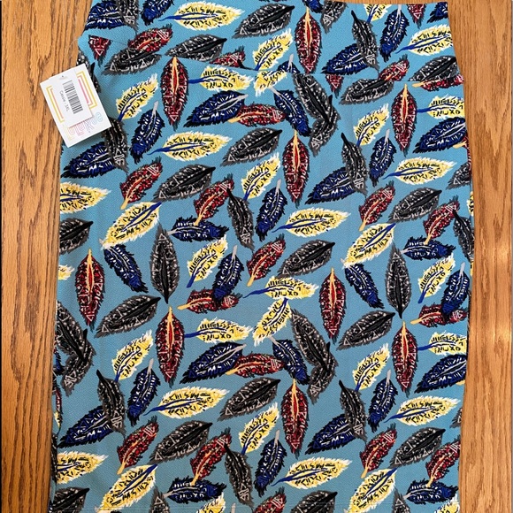 Lularoe Cassie skirt, 3XL, NWT, feather, blue, yellow, black, red. - Picture 3 of 4
